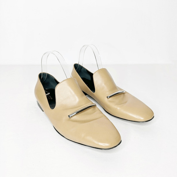 VIA SPIGA ITALY Tallis Loafer women's Tan Leather Slip On Shoe Bar Strap Flat 10 - Picture 1 of 6